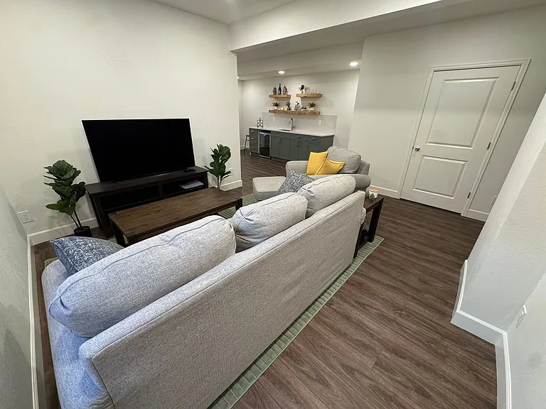 8087 E 53rd Dr — Photo 20