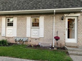 316 Village Ln, Pottstown, PA 19464