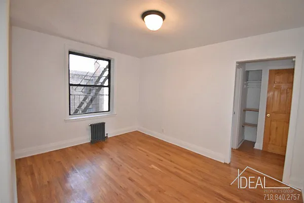 Rented by Ideal Properties Group | media 8