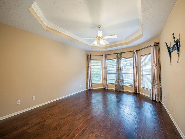 6023 Conroy Pointe Ln — Photo 15