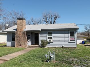 122 N Roe St, White Settlement, TX 76108