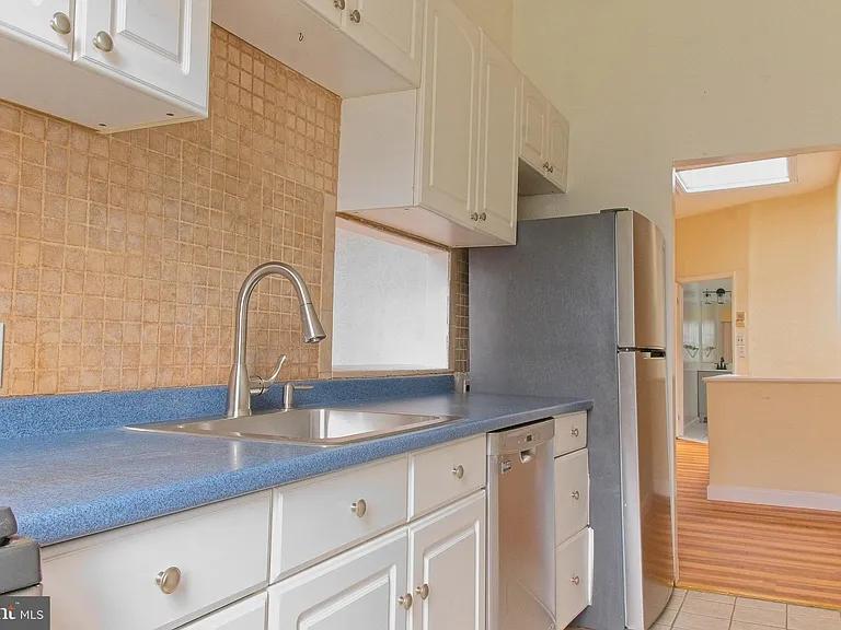 1735 Park Ave #3 — Photo 8
