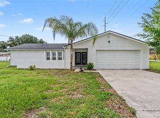 2055 Avenue C, Mulberry, FL 33860