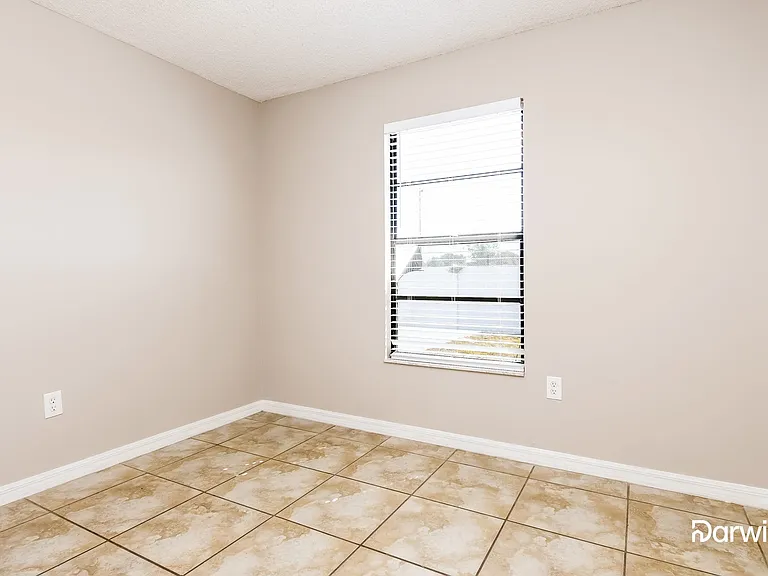 3188 Curry Woods Cir — Photo 12