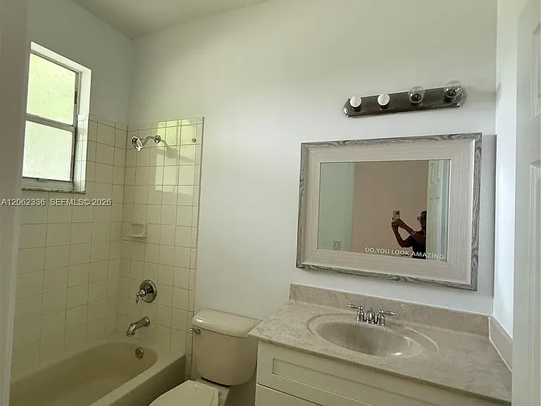 14025 SW 49th St #10 — Photo 13