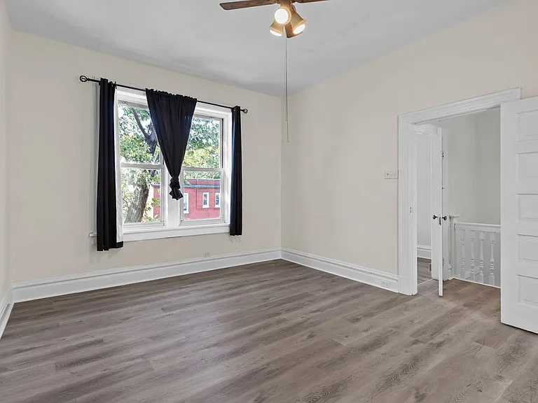 2924 Pennsylvania Ave — Photo 5