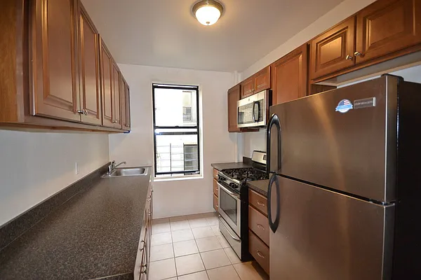 Rented by Silverstein Collection LLC  | media 2