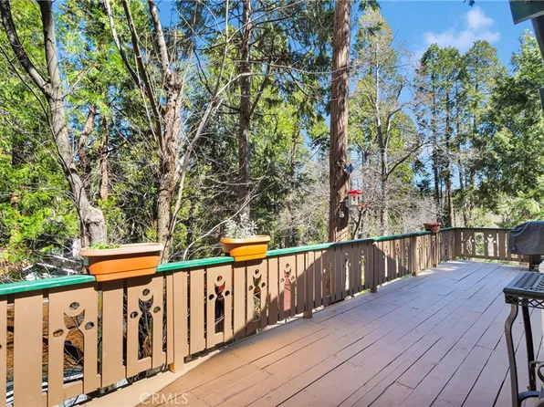 23660 Shady Ln, Crestline, CA 92325