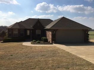 1600 Major Stone Cir, Prairie Grove, AR 72753