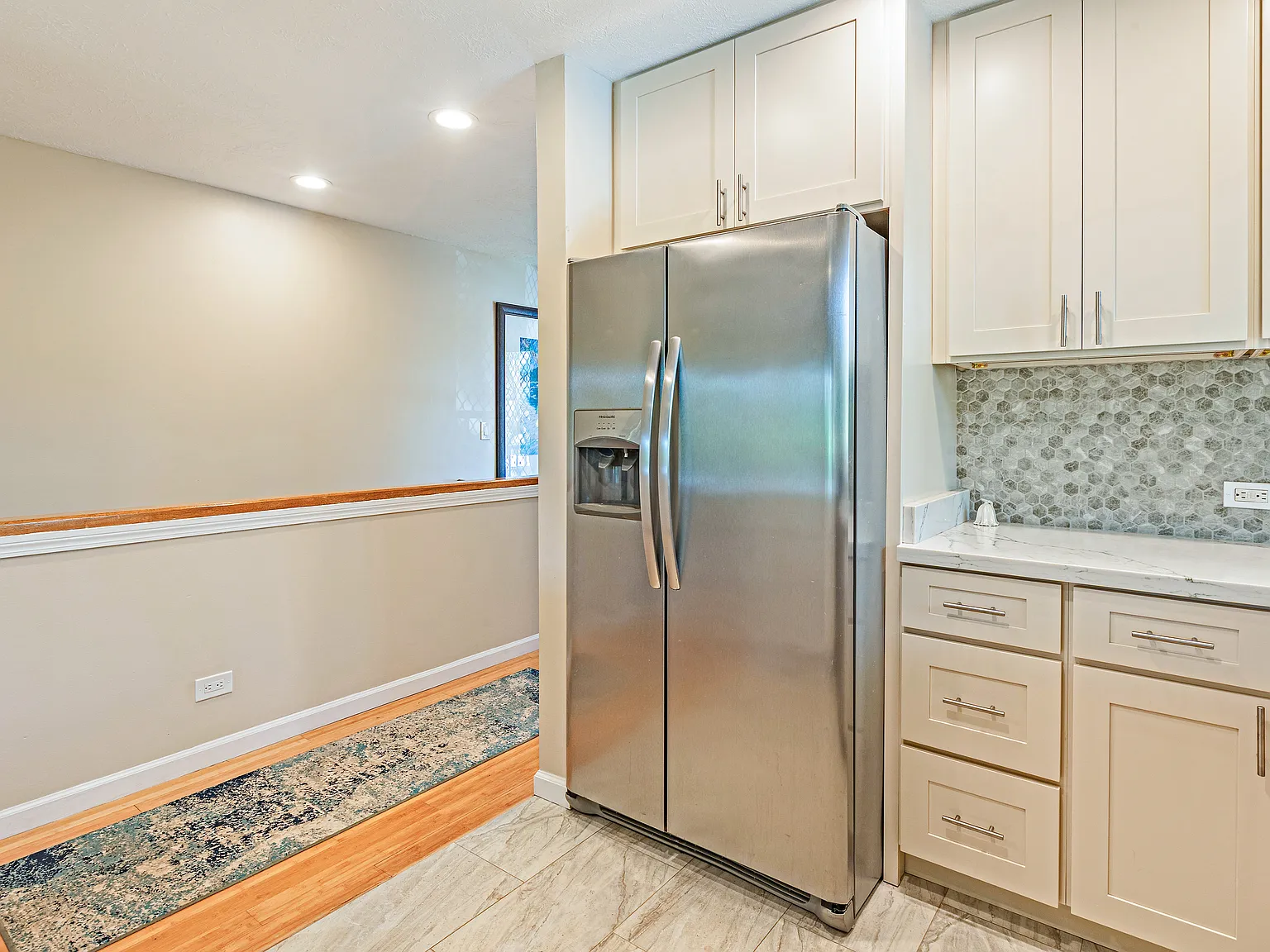 2 bed, 1122 sqft, $3,850 — Photo 4