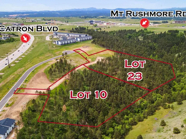 1136 Pinnacle Ct, Rapid City, SD 57701