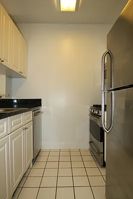 Rented by Corcoran | media 6