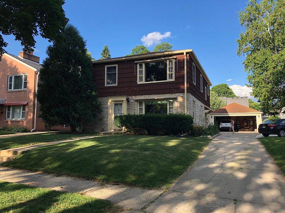 1st image of 2052 N 84th St