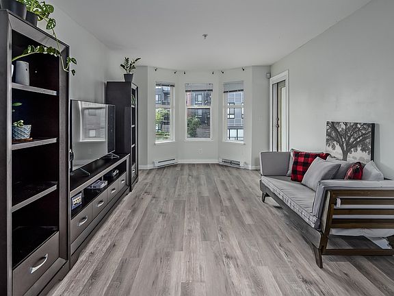 3rd image of 5438 198th St #213