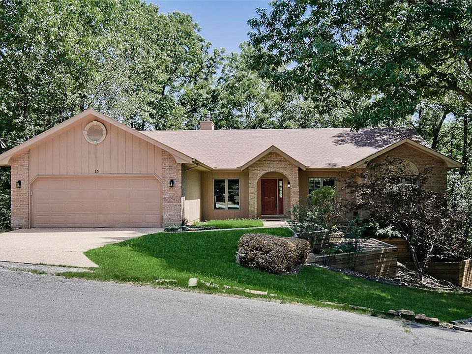 1st image of 15 Cambria Ln