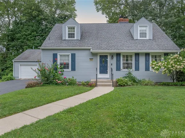 854 Ironwood Cir, Dayton, OH 45449