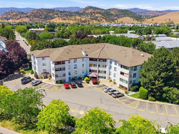 240 Hollywood Rd N Unit 305, Kelowna, BC V1X 6Y9