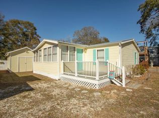 1567 Park Ln, Murrells Inlet, SC 29576