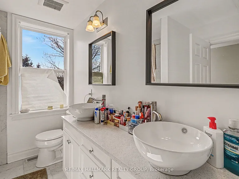 34 Lewis St — Photo 27