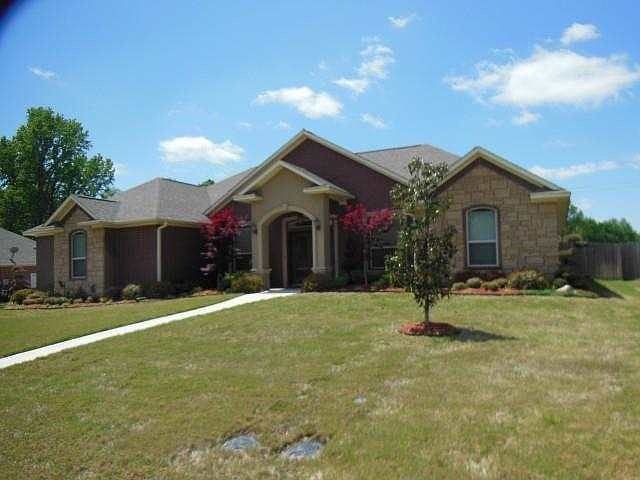 1st image of 15 Irongate Dr
