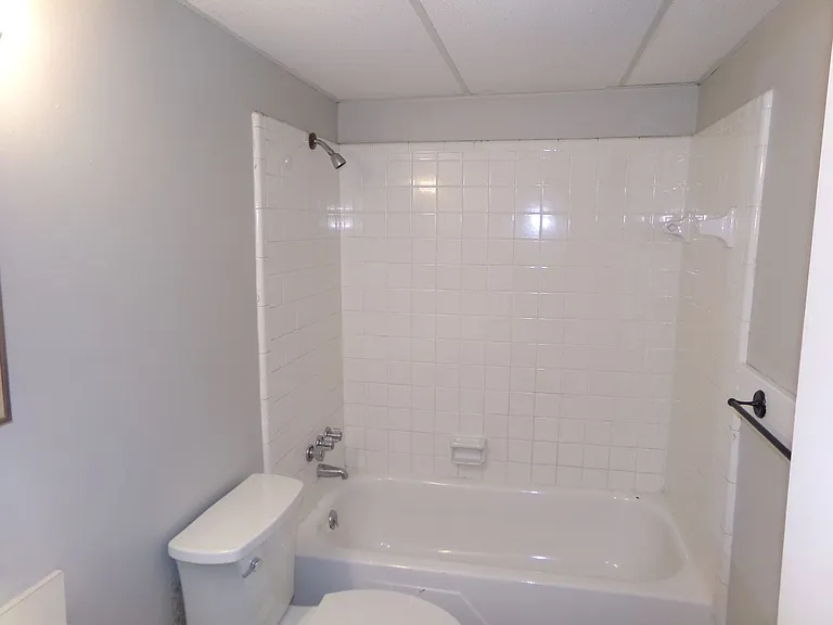 3814 Country Club Rd #K — Photo 13