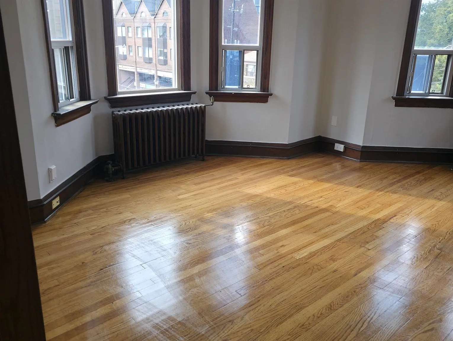 1 bed, $1,999 — Photo 2