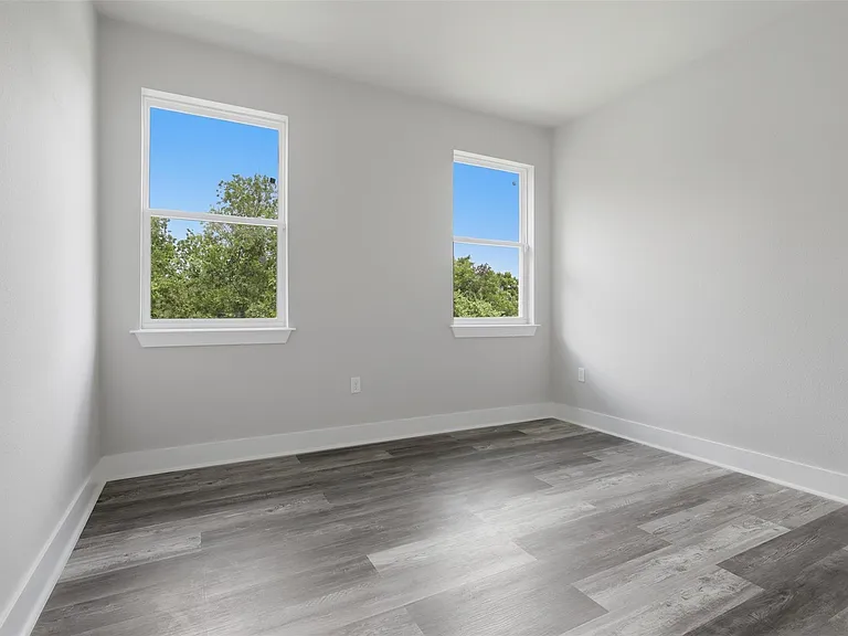 3806 Sayers St — Photo 21