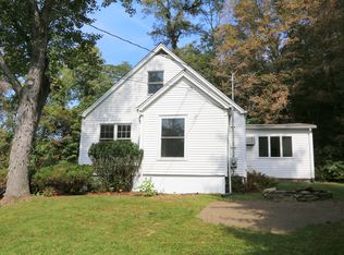 10 Christopher Ln, Mahopac, NY 10541