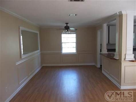 2nd image of 1218 Lucy St #1
