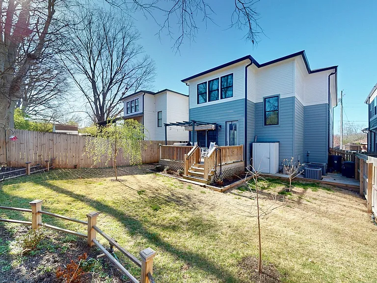 6412B Edsel Dr — Photo 24