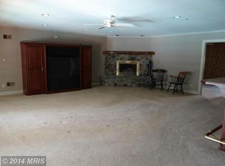 1627 Alexander Ave, Chambersburg, PA