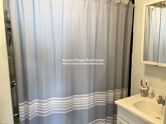 337 Beacon St. #6 Boston - Back Bay Unit Photo 6