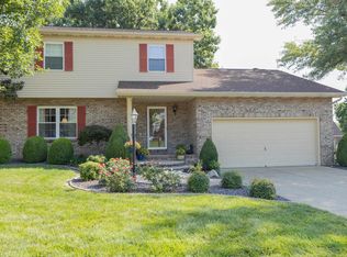 5635 Oak Ridge Dr, Evansville, IN 47711