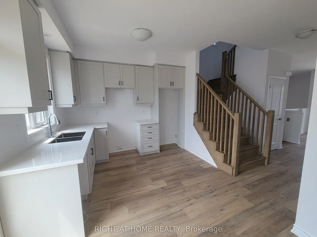 Building Photo - 461 Blackburn Dr #66