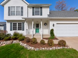1110 W 46th St, Davenport, IA