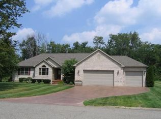 6104 Chieho Dr, Lansing, MI 48917