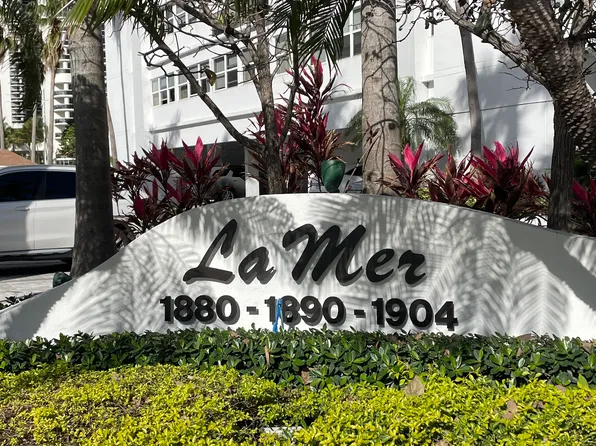 1904 S Ocean Dr APT 1107, Hallandale, FL 33009