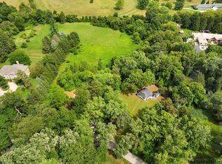 80A Ridgecroft Ln, Barrington, IL 60010