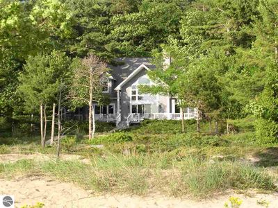 2715 Bay Harbor Club Ln, Kewadin, MI, 49648