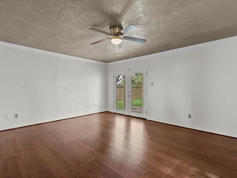 430 W Redway Ln — Photo 11