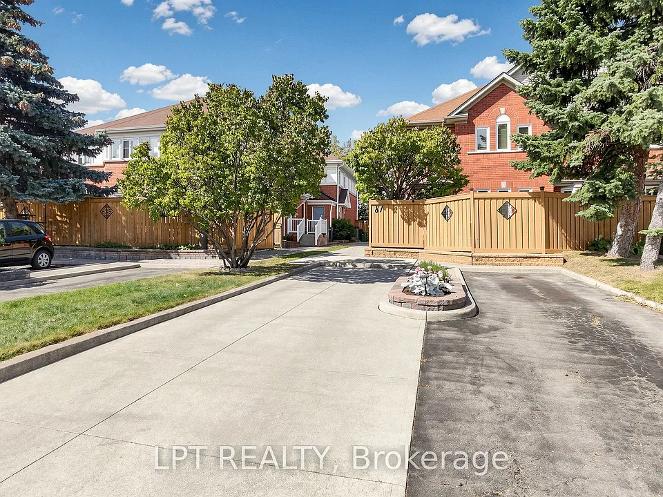 81 Shady Pine Cir