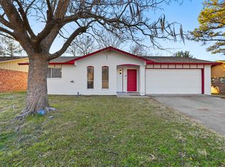 2005 Meandering Dr, Irving, TX 75060