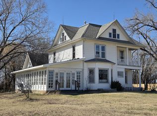 13113 S Victory Rd, Haven, KS 67543