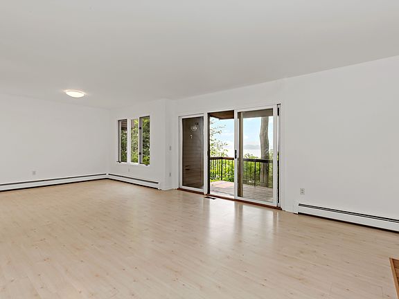 JanetB-1807 Eagle Bay Dr-14.JPG