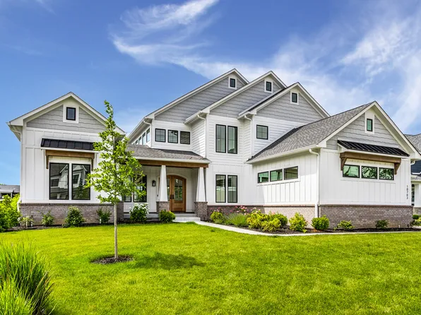 10703 Barrington Way, Zionsville, IN 46077