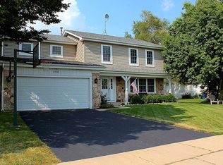 1730 Powder Horn Dr, Algonquin, IL