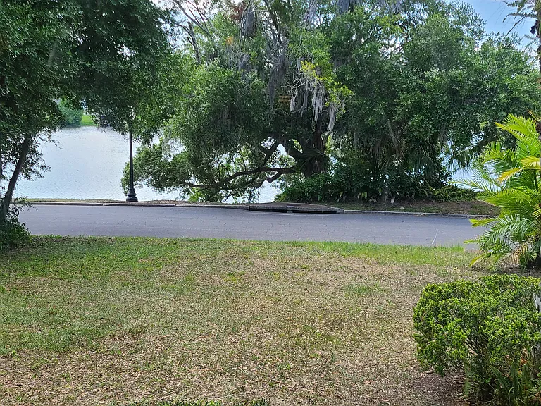 722 S Lake Formosa Dr — Photo 39