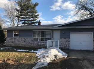 5526 N Cook St, Mc Farland, WI