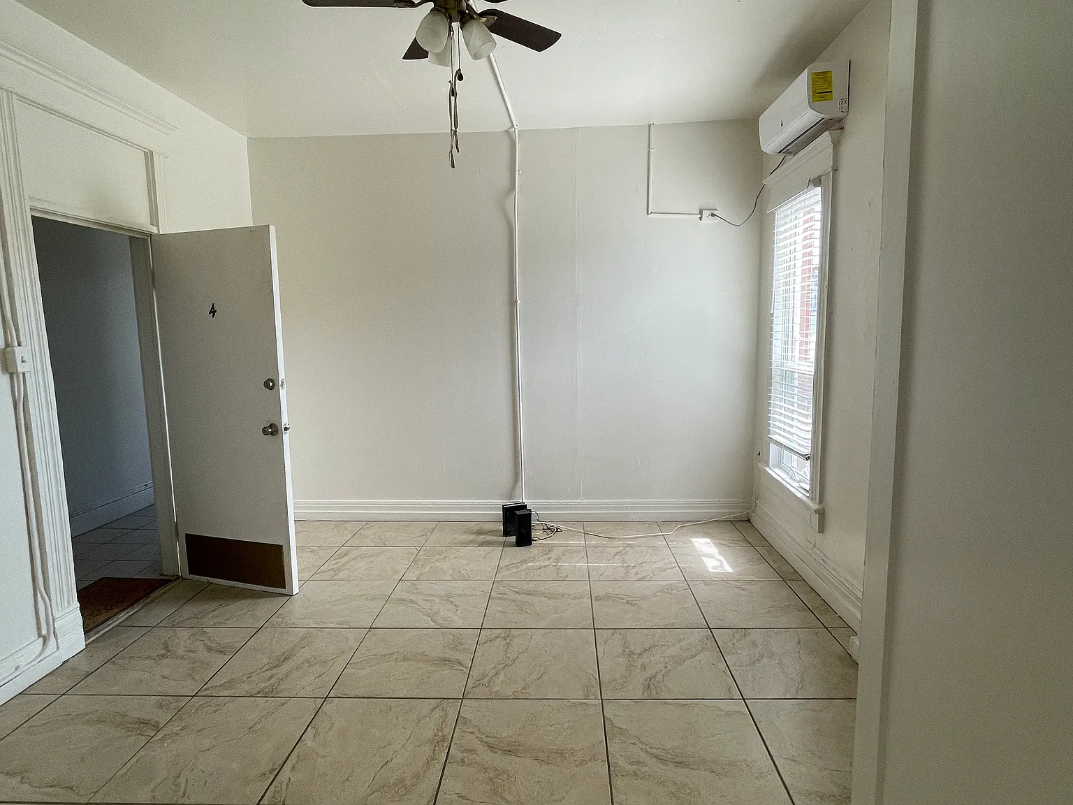 Studio, 600 sqft, $650 — Photo 4