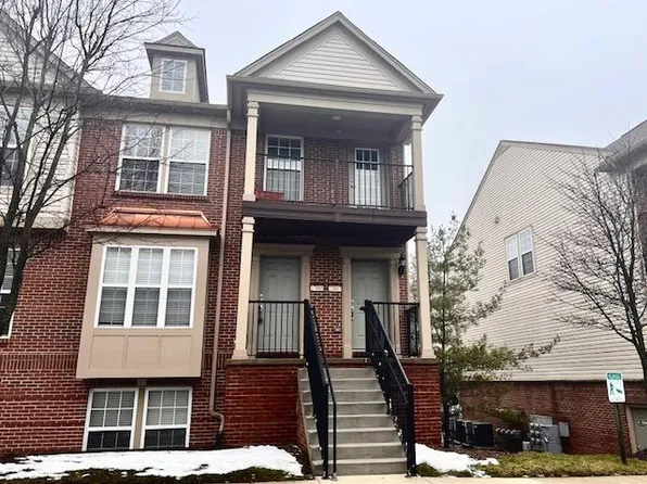 27897 Hopkins Dr, Novi, MI